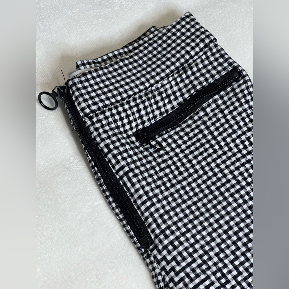 Urban Outfitters Black and White Zip Front Pant Size 0 - Picture 2 of 10